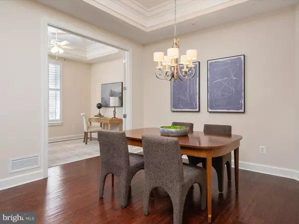 Annapolis, MD 21401,1915 TOWNE CENTRE BLVD #301