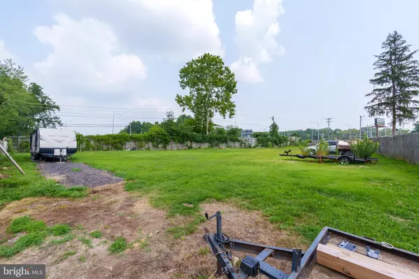 3027 OGLETOWN RD,  Newark,  DE 19713