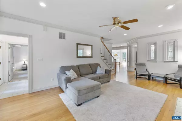 Palmyra, VA 22963,399 JEFFERSON DR