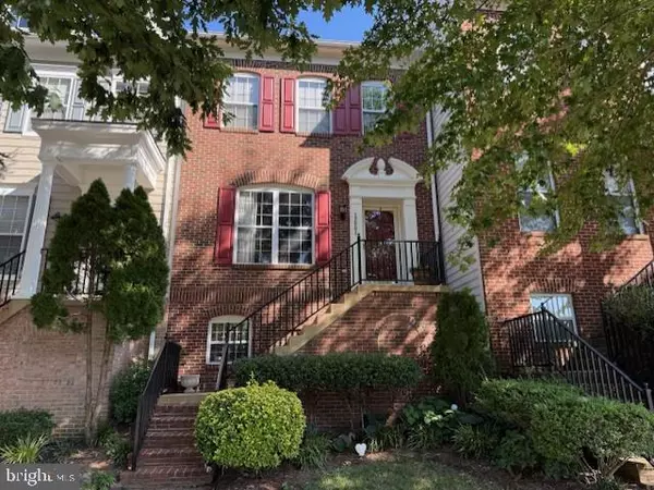 13861 PALISADES ST, Woodbridge, VA 22191