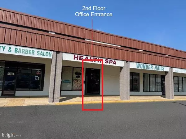 4326 DALE BLVD #11, Woodbridge, VA 22193