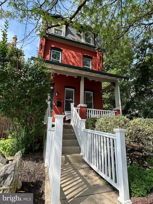 Philadelphia, PA 19128,4124 PECHIN ST