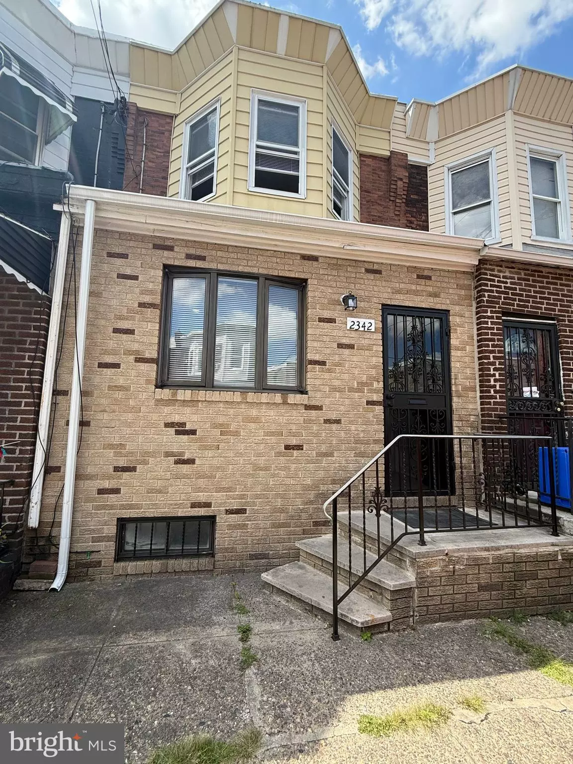 Philadelphia, PA 19145,2342 TASKER ST
