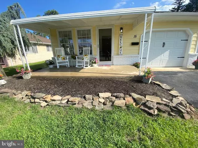 15 BARBUDA ST, Toms River, NJ 08757