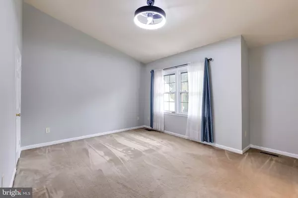 Alexandria, VA 22315,8010 OLD PARSONAGE CT