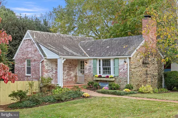 1606 N SPRINGWOOD DR,  Silver Spring,  MD 20910