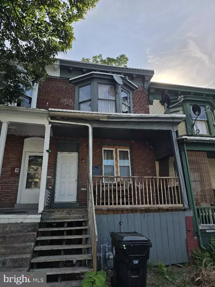 Harrisburg, PA 17104,463 CRESCENT ST