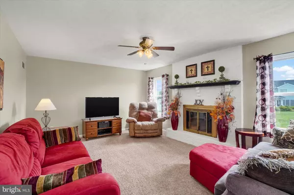 York, PA 17408,1891 HEMPFIELD DR
