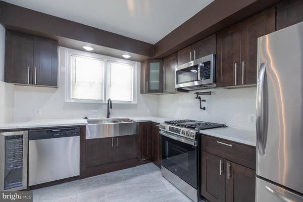 Collingswood, NJ 08108,622 GRANT AVE