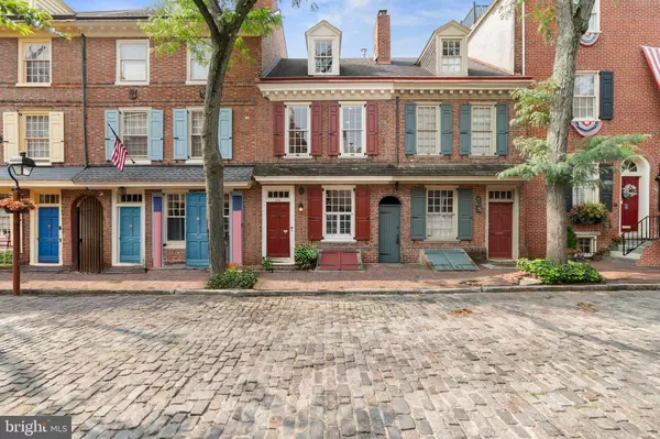 246 DELANCEY ST,  Philadelphia,  PA 19106