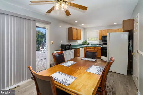 Bunker Hill, WV 25413,2218 MIDDLEWAY PIKE