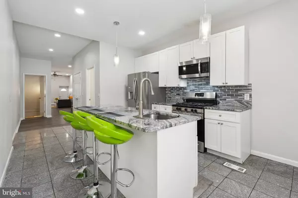 Baltimore, MD 21217,1408 MADISON AVE #1/2