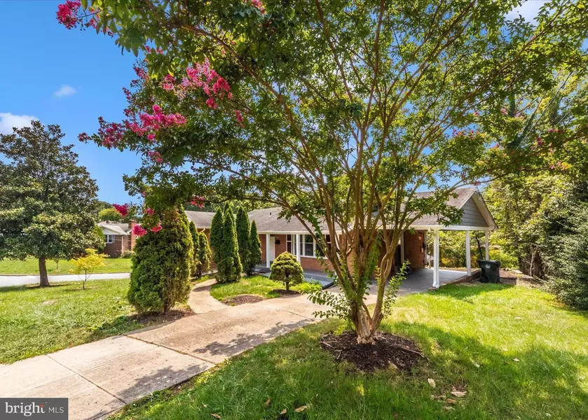 9226 LIMESTONE PL, College Park, MD 20740