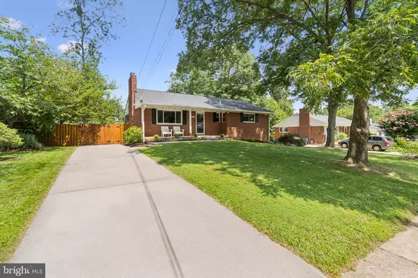 Springfield, VA 22151,7412 FARNUM ST