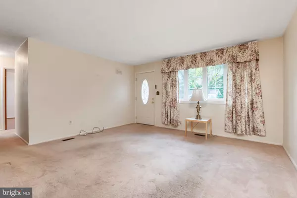Glen Burnie, MD 21061,1402 ROWE DR