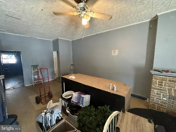 Philadelphia, PA 19134,703 E ALLEGHENY AVE