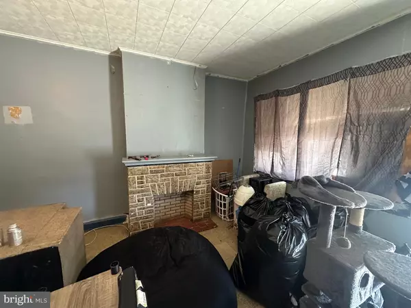 Philadelphia, PA 19134,703 E ALLEGHENY AVE