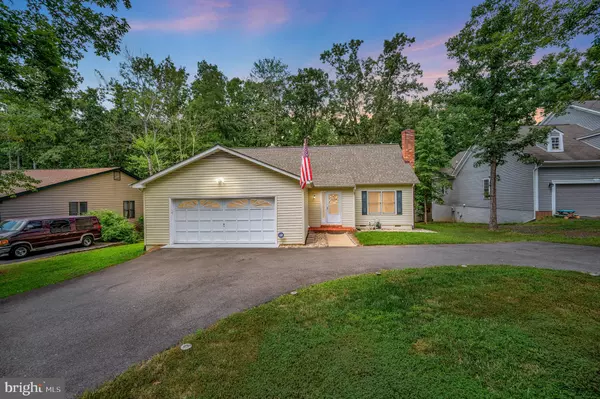 4105 LAKEVIEW PKWY, Locust Grove, VA 22508