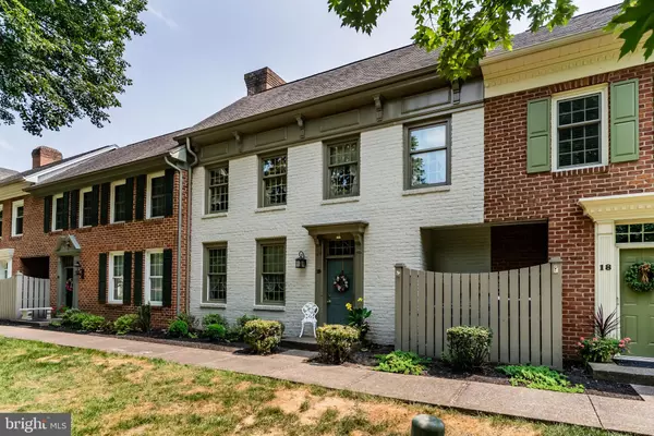 Mechanicsburg, PA 17050,19 KENSINGTON SQ