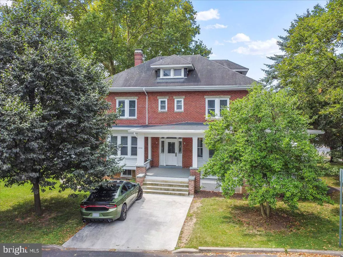 Hagerstown, MD 21742,836 OAK HILL AVE