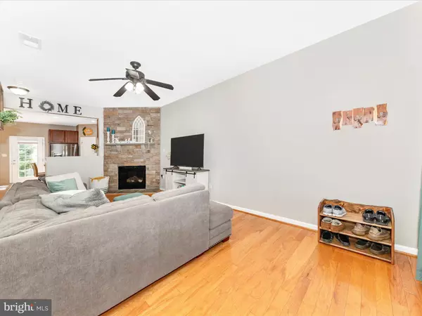 Martinsburg, WV 25403,16 COMPOUND CIR