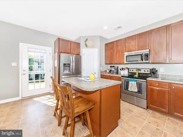 Martinsburg, WV 25403,16 COMPOUND CIR