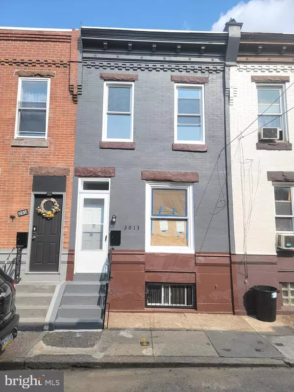 2013 S CROSKEY ST, Philadelphia, PA 19145