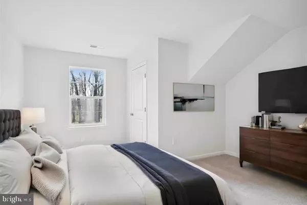 Seaford, DE 19973,26587 LINE RD