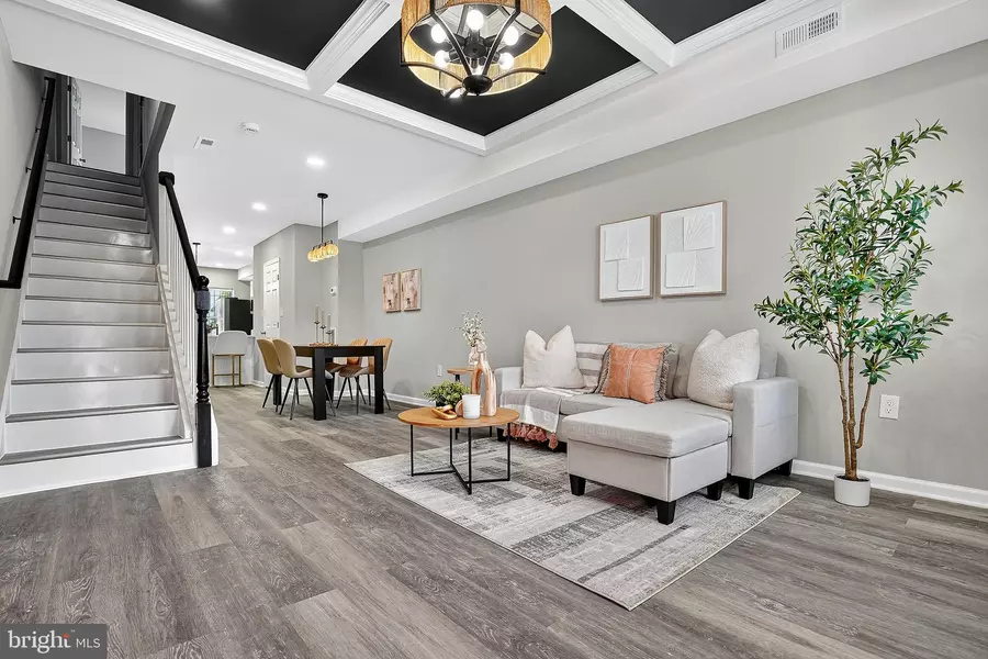 2512 E MONUMENT ST, Baltimore, MD 21205