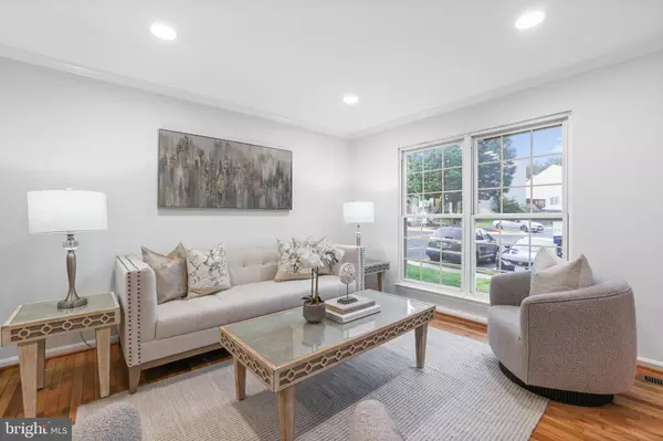 Centreville, VA 20121,6758 ROCKLEDGE PL