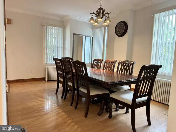Hatboro, PA 19040,212 E MORELAND AVE