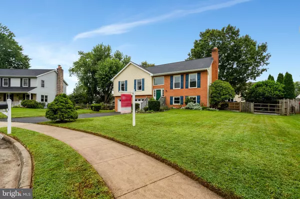 Manassas, VA 20110,10124 TRINITY LN