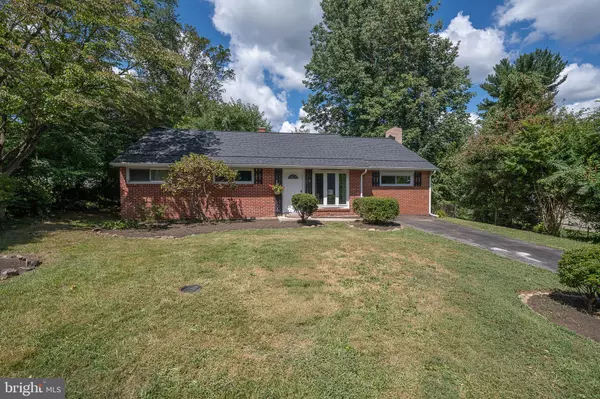 Newtown Square, PA 19073,32 PINE ST