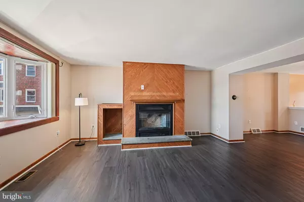 Philadelphia, PA 19154,3608 NANTON PL