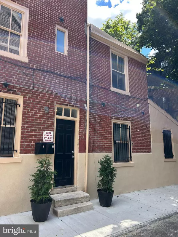 Philadelphia, PA 19107,1220 PINE ST