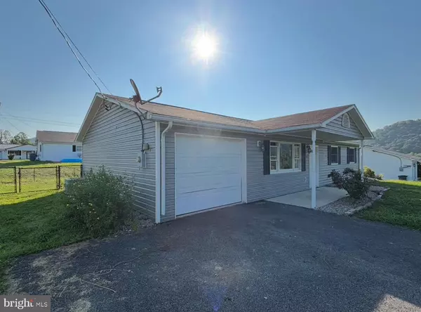 Keyser, WV 26726,136 MEADOW ST