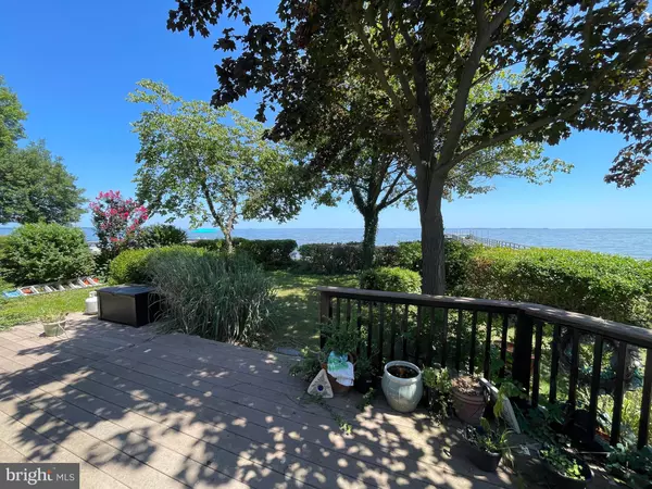 Shady Side, MD 20764,4727 OAK RD