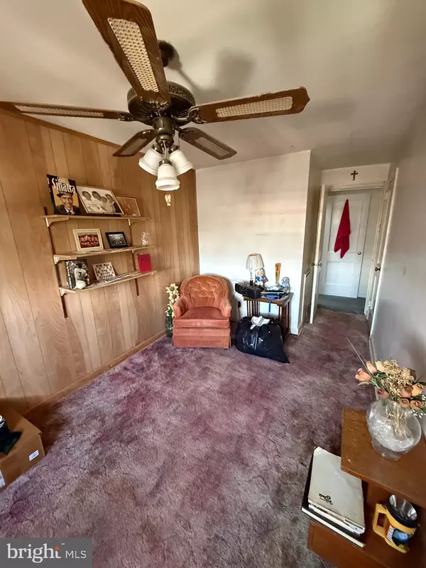 Philadelphia, PA 19135,6337 ALGARD ST