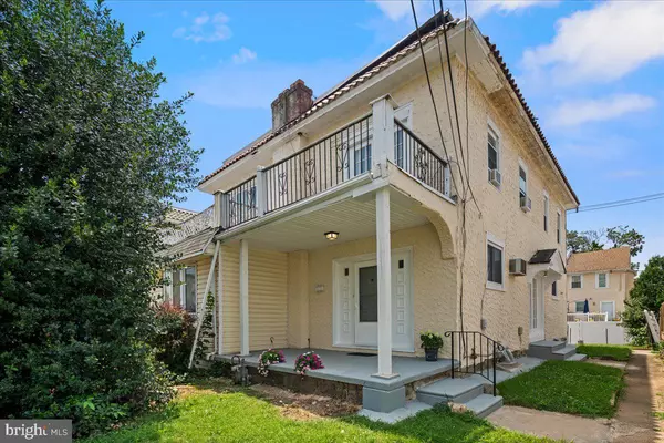 908 YEADON AVE, Lansdowne, PA 19050