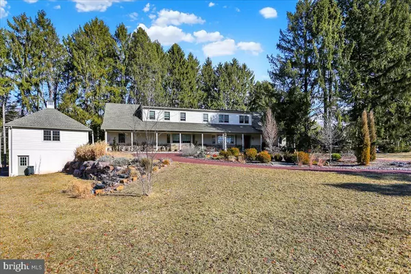 Mohnton, PA 19540,338 CANDY RD
