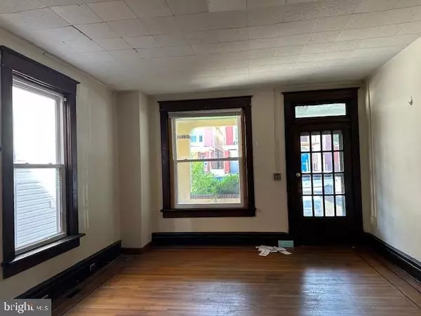 Harrisburg, PA 17110,2246 N 4TH ST