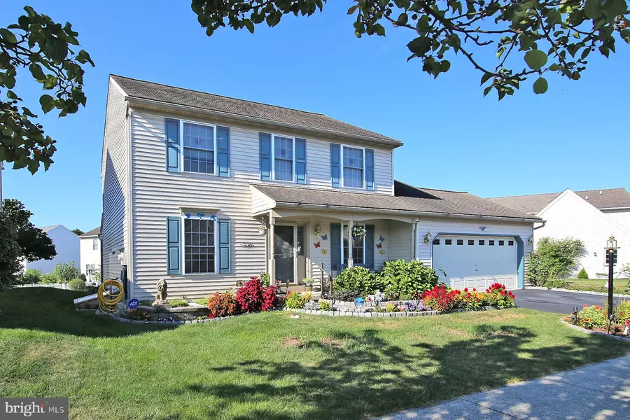 339 CAMBRIDGE LN, Lititz, PA 17543