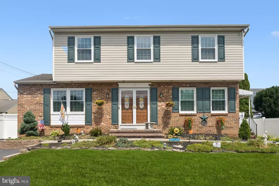 30 NORTHBROOK AVE, Lawrence Twp, NJ 08648