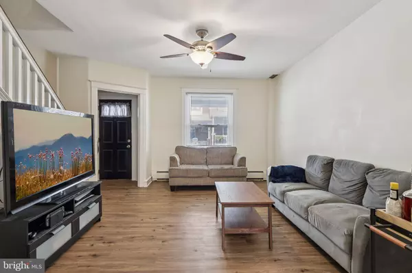 Bryn Mawr, PA 19010,1064 FLOYD TER