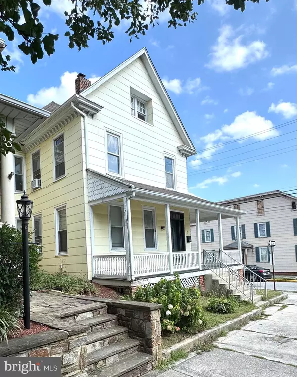 Spring Grove, PA 17362,3 N WATER ST