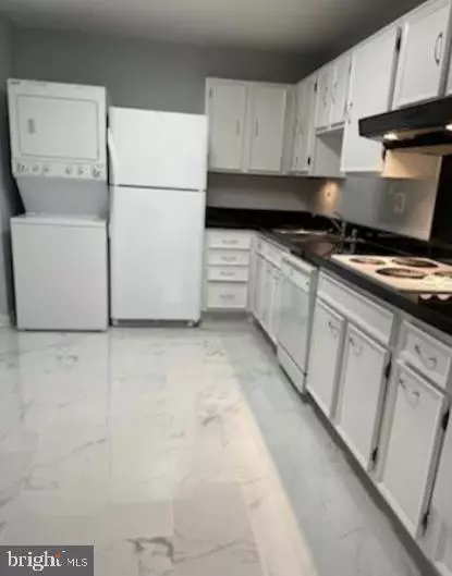 Mclean, VA 22102,8340 GREENSBORO DR #124