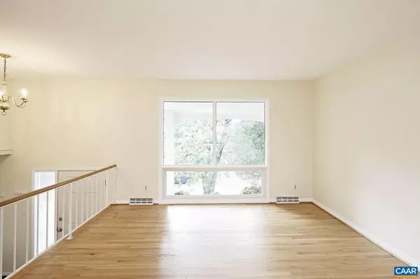 Charlottesville, VA 22903,118 OLINDA DR
