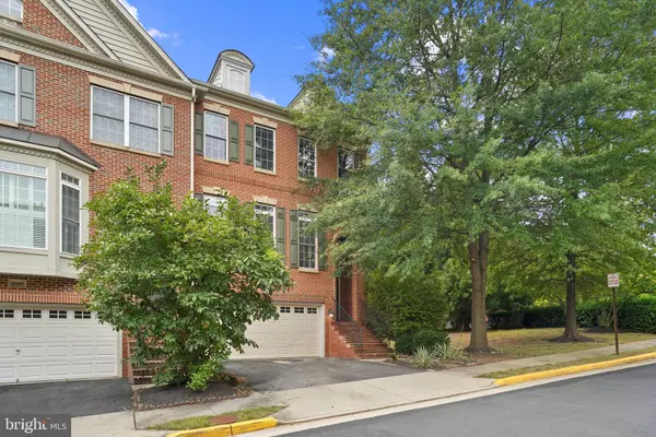 Fairfax, VA 22033,12465 BLISSFUL VALLEY DR