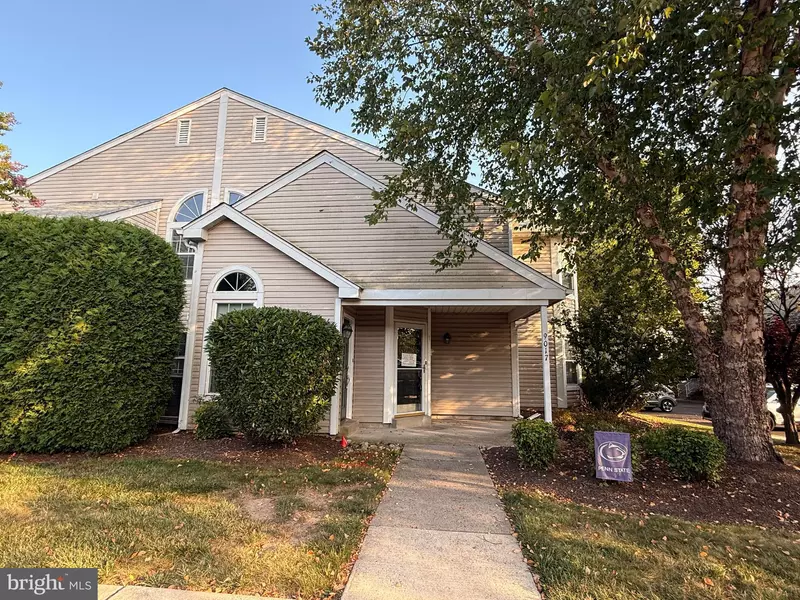 9017 HERITAGE PL #9, Southampton, PA 18966