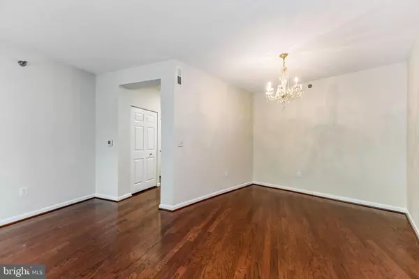 Silver Spring, MD 20906,2900 N LEISURE WORLD BLVD #209